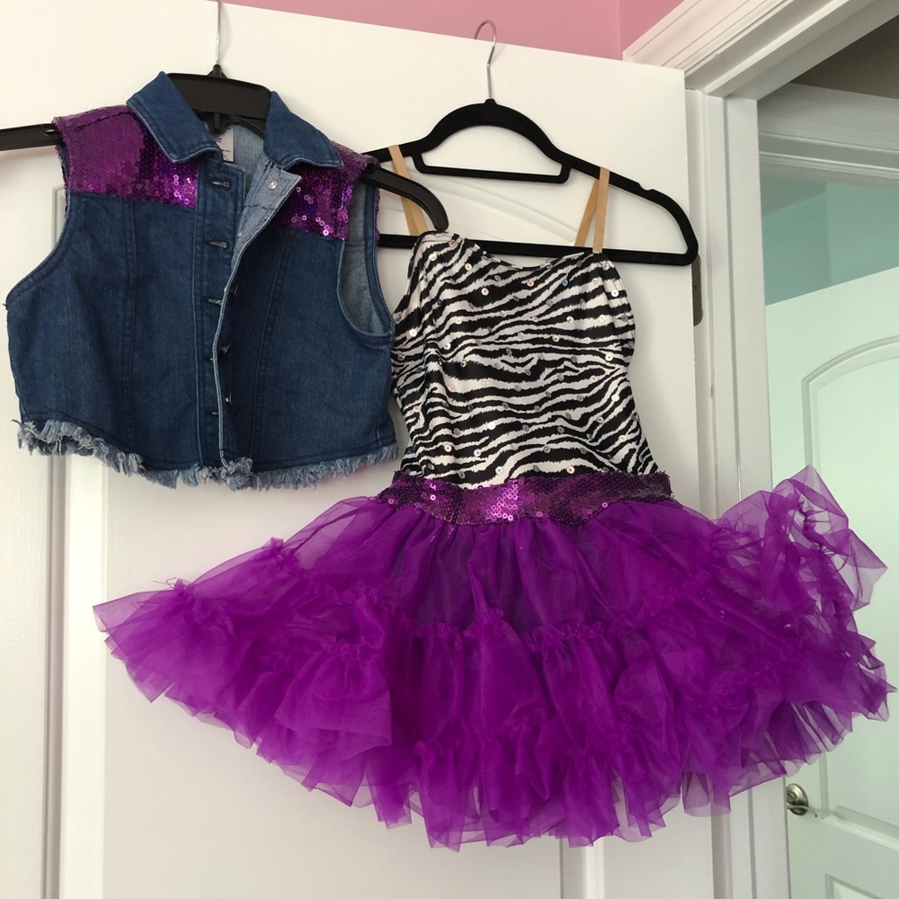 Dance costume